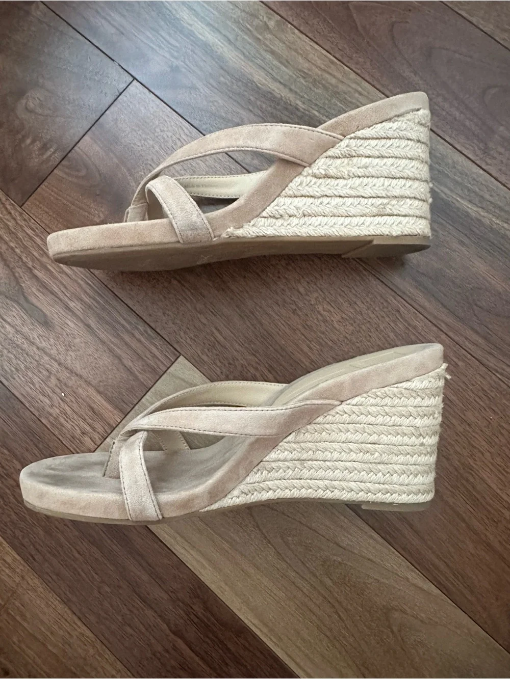 Dolce Vita Helan Espadrille Wedges in Camel Suede; Size 8 - Picture 13 of 16